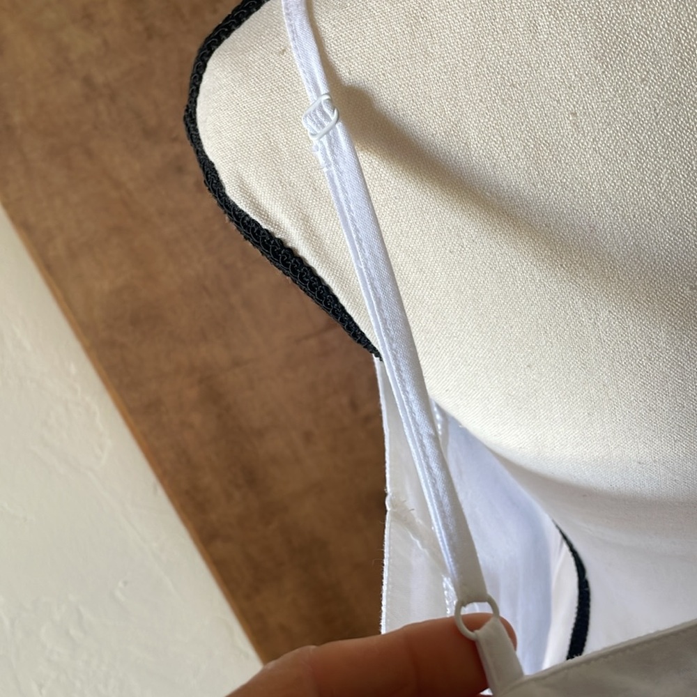 Cute, detailed, white Old Navy Tank Top! - Picture 4 of 7
